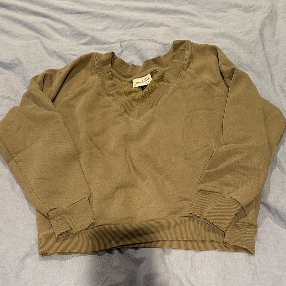 Universal Thread Olive V-Neck Sweater